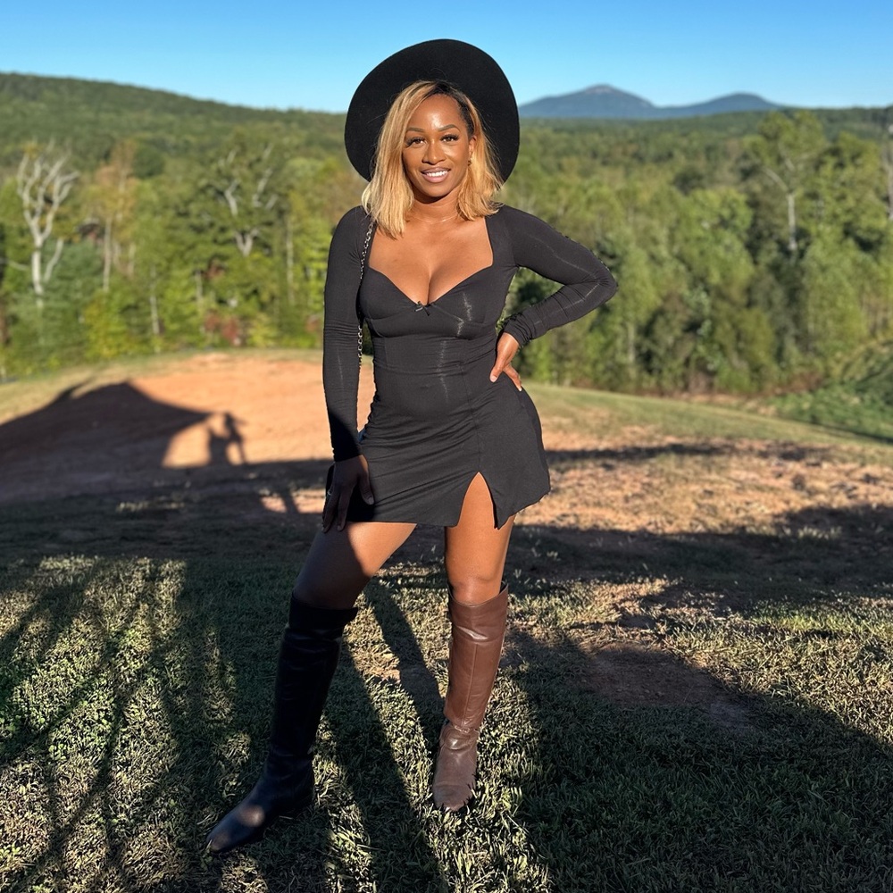 Oh Polly Dress Size 4 BLACK